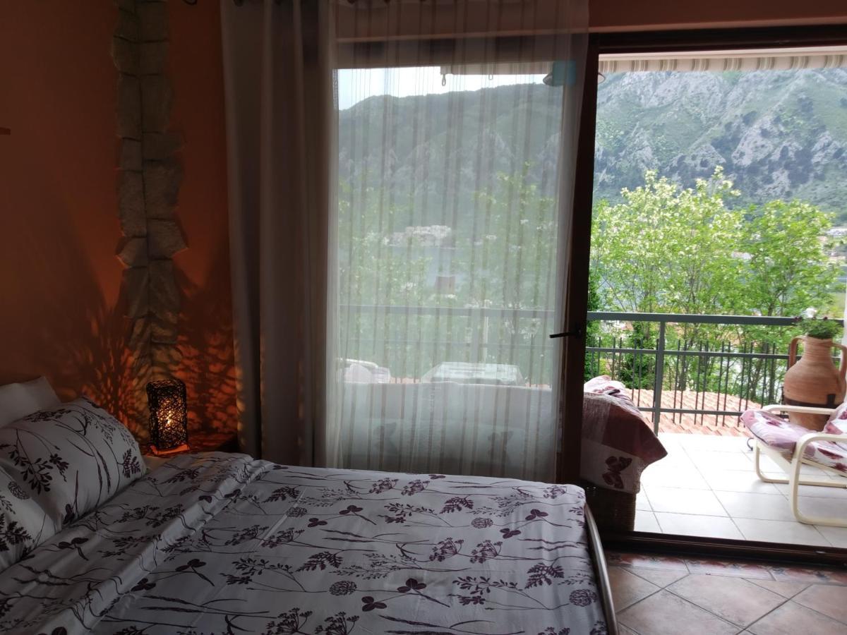 Apartment Aki โกตอร์ ภายนอก รูปภาพ
